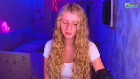 Snapshot of amaliaqueen999 chatting on October 4, 2025, 3:54 pm Amalia online show from October 4, 2025, 3:54 pm