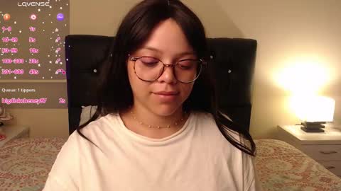 Snapshot of amand1_sweet chatting on February 5, 2025, 7:10 pm online show from February 5, 2025, 7:10 pm