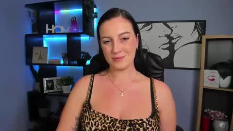 Snapshot of amanda_burn chatting on February 6, 2025, 2:48 pm Amanda online show from February 6, 2025, 2:48 pm