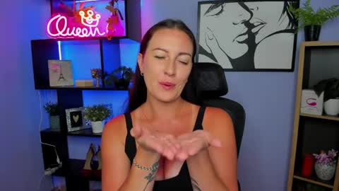 Amanda online show from May 28, 2026, 1:41 pm