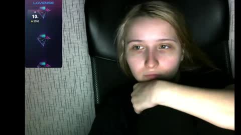 Snapshot of amanda_sherr chatting on January 22, 2025, 11:43 pm Amanda online show from January 22, 2025, 11:43 pm