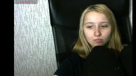 Snapshot of amanda_sherr chatting on January 23, 2025, 5:42 pm Amanda online show from January 23, 2025, 5:42 pm