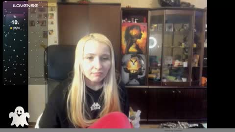 Snapshot of amanda_sherr chatting on November 5, 2025, 12:38 pm Amanda online show from November 5, 2025, 12:38 pm