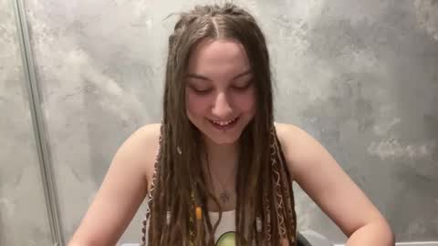 Amanda online show from March 10, 2026, 9:20 pm