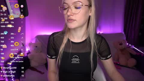 Snapshot of amandaafire chatting on December 14, 2024, 5:36 pm Amanda online show from December 14, 2024, 5:36 pm