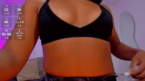 Amanda  online show from November 21, 2025, 1:48 am