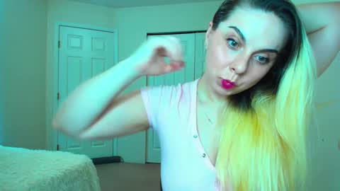 Amanda online show from February 24, 2025, 6:16 am