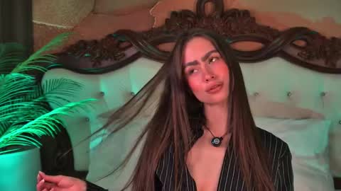 amandariver_ online show from April 12, 2026, 9:20 pm