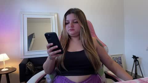 Amandha online show from April 21, 2026, 1:50 pm