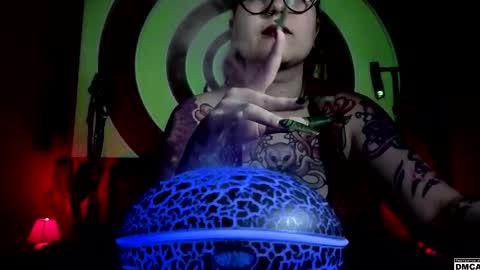 Goddess Amanita online show from April 18, 2026, 8:29 am