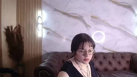 Snapshot of amara_tf chatting on April 9, 2026, 1:38 pm amara online show from April 9, 2026, 1:38 pm