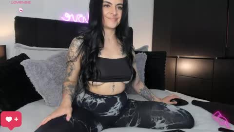 Amara online show from May 18, 2026, 1:02 am