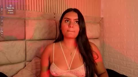 amarahanks_ online show from February 5, 2026, 8:13 pm