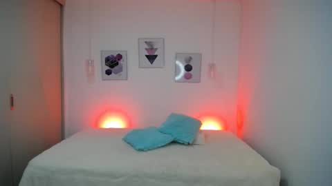 Amarantha online show from February 20, 2026, 1:22 pm