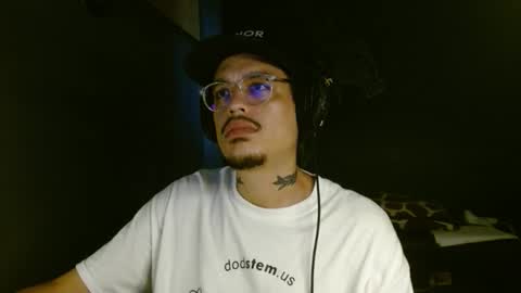 amateurmen33 online show from April 11, 2026, 6:45 pm