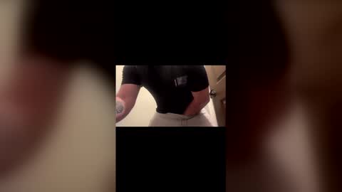 amaxwell1023 online show from April 24, 2026, 7:00 am