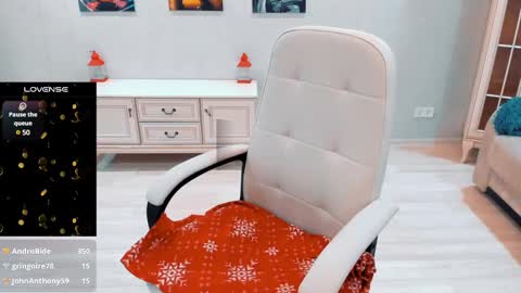 Snapshot of amazing_alina chatting on February 23, 2025, 11:47 pm Alina online show from February 23, 2025, 11:47 pm