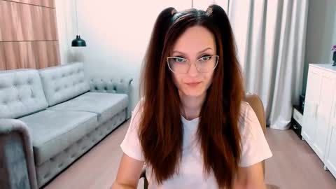 Snapshot of amazingeyes89 chatting on January 7, 2025, 2:19 pm Izza online show from January 7, 2025, 2:19 pm