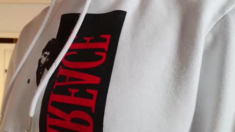 Julieta  online show from January 13, 2026, 11:48 am