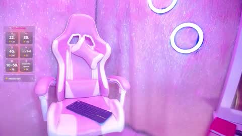 ambar_walker_ online show from February 23, 2026, 7:44 pm