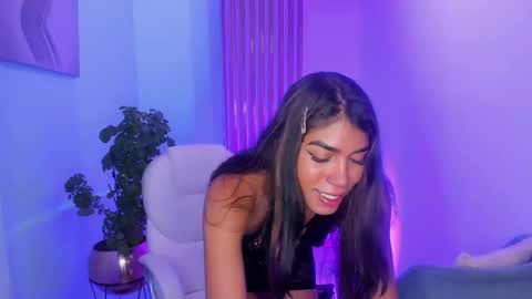 Snapshot of ambarfox1 chatting on February 20, 2025, 4:14 pm Ambar online show from February 20, 2025, 4:14 pm
