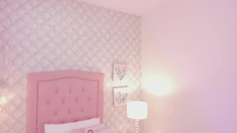 amber  ferrera online show from February 25, 2026, 11:42 am