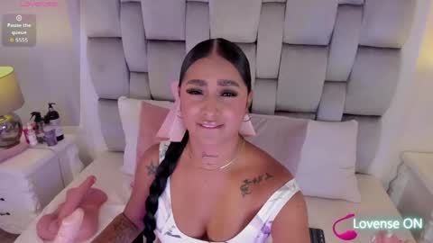 amber  ferrera online show from April 16, 2026, 7:47 pm