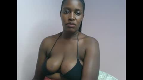 amber_cutie2 online show from February 19, 2026, 2:46 pm