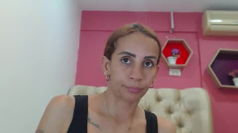 Amber Moore online show from November 27, 2025, 11:18 pm