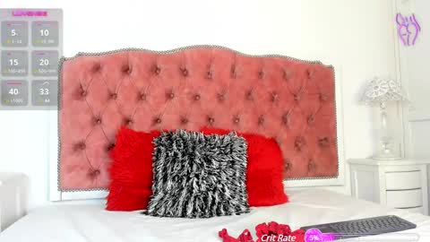 Snapshot of amber_roose75 chatting on February 24, 2025, 12:05 pm julieta  online show from February 24, 2025, 12:05 pm