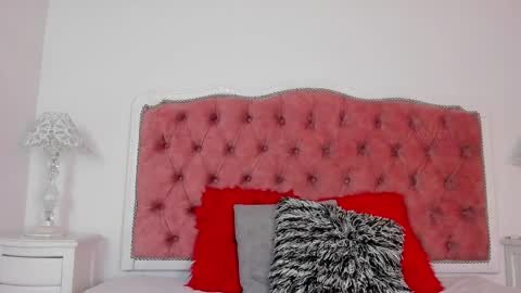 Snapshot of amber_roose75 chatting on September 15, 2025, 12:38 pm julieta  online show from September 15, 2025, 12:38 pm