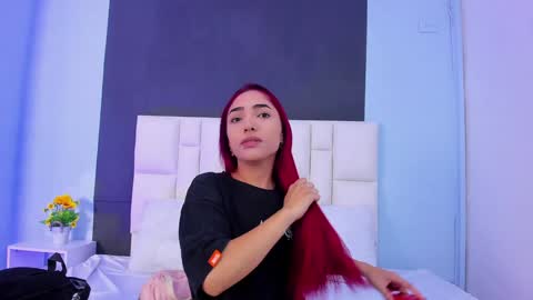Amber Baker  online show from December 6, 2024, 12:16 pm