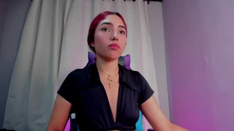 Amber Baker  online show from March 8, 2025, 4:28 pm