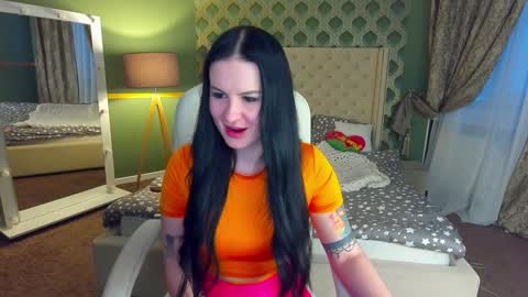 Snapshot of amberdismond chatting on February 6, 2025, 5:14 am Anna online show from February 6, 2025, 5:14 am