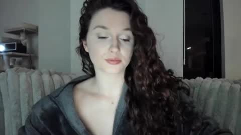 amberkinsley online show from January 26, 2025, 5:02 am