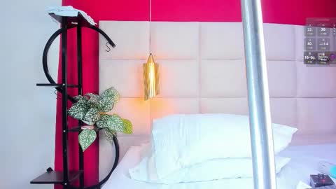 Snapshot of amberluy chatting on February 9, 2026, 7:07 pm Amber .. online show from February 9, 2026, 7:07 pm