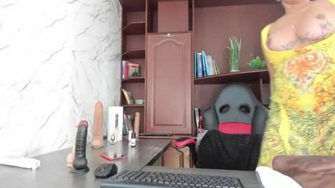   online show from March 3, 2025, 1:20 pm