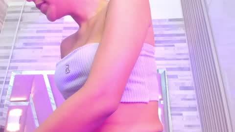 Amber online show from May 2, 2026, 7:19 pm