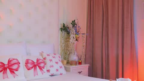 Amberseyes online show from March 20, 2026, 7:24 am