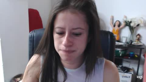 Snapshot of amelia_bella chatting on April 19, 2026, 12:33 am amelia online show from April 19, 2026, 12:33 am