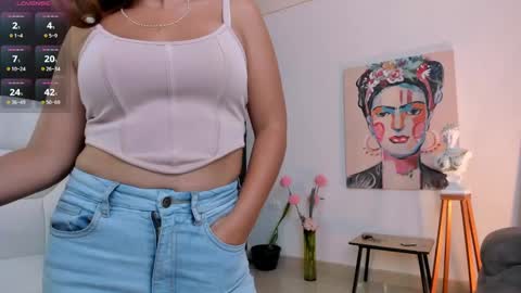 Snapshot of amelia_chillvibes chatting on December 7, 2024, 8:05 pm AMELIA online show from December 7, 2024, 8:05 pm