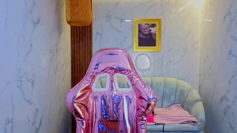 amelia_cooper_s online show from April 18, 2026, 8:42 pm