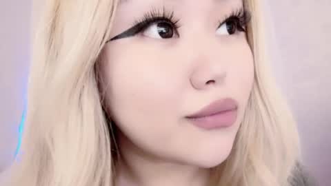 Amelia online show from February 27, 2025, 3:47 am