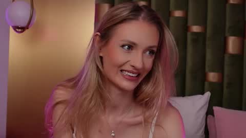 Amelia online show from February 3, 2026, 6:22 am