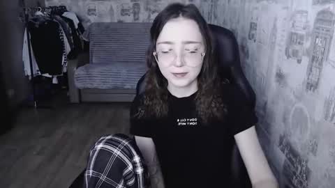 Snapshot of ameliakamishiro chatting on January 5, 2025, 11:37 am Amelia online show from January 5, 2025, 11:37 am