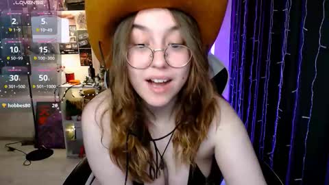 Amelia online show from March 10, 2026, 1:05 pm