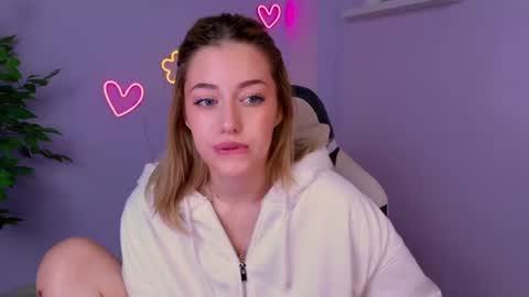 ameliarosaline online show from June 26, 2026, 3:44 am