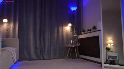 Amy  online show from February 5, 2026, 2:27 am