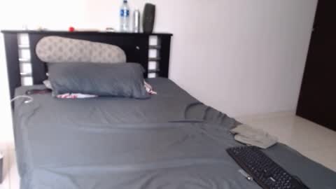 Lucian online show from October 18, 2025, 3:57 pm