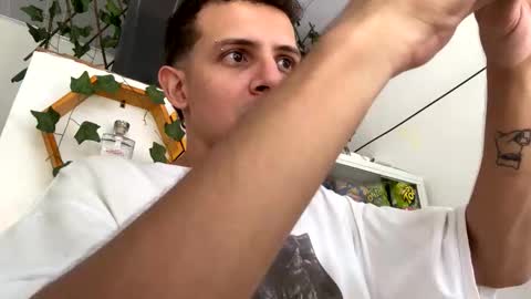 Lucian online show from February 26, 2026, 9:14 pm